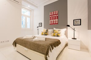 2 soverom, strykejern/-brett, wi-fi (inkludert) og sengetøy