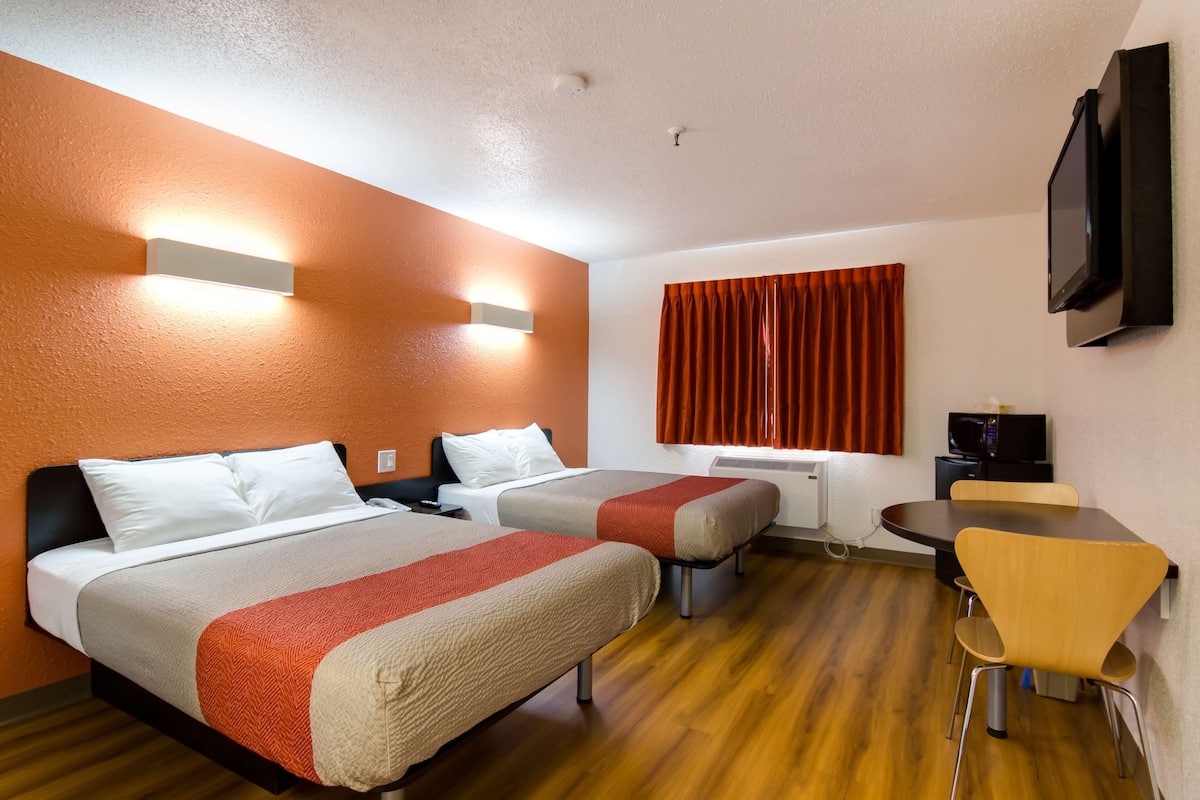 Deluxe Room, 2 Double Beds, Non Smoking, Refrigerator & Microwave | Free WiFi, bed sheets