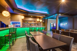 Bar (en la propiedad)