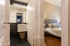 3 Schlafzimmer, kostenloses WLAN, Bettwäsche