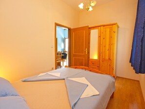 2 bedrooms, Internet - Apartment 1160/10007 (Istria - Stinjan), 800m from the beach (Stinjan)