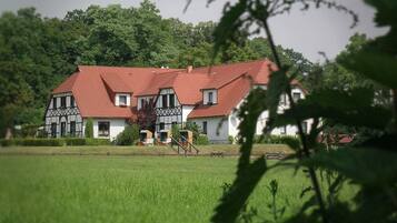 Overnatningsstedets facade