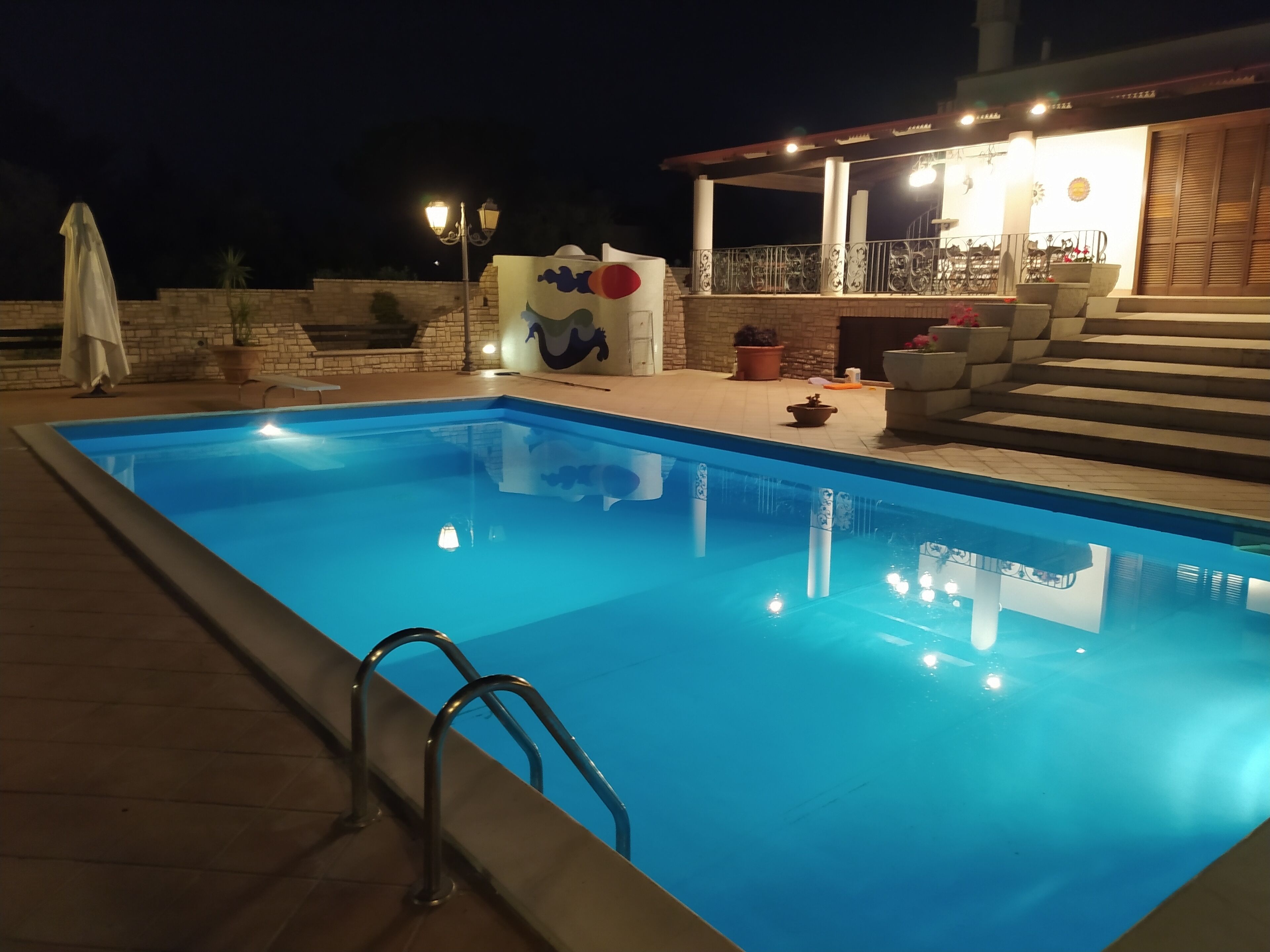 Udendørs pool