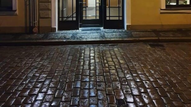 Exterior - White Palace (Riga)