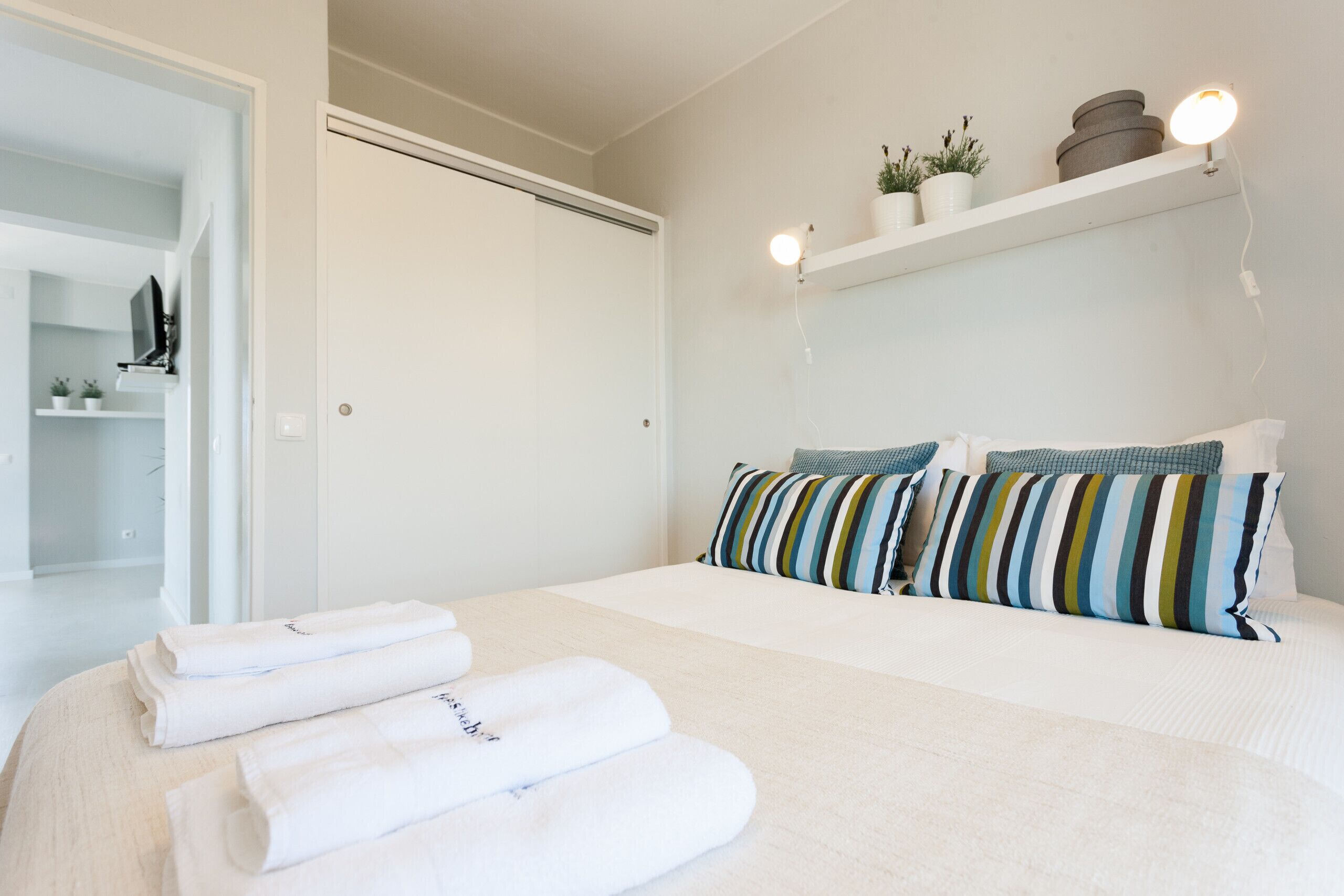 2 Schlafzimmer, Bügeleisen/Bügelbrett, kostenloses WLAN, Bettwäsche