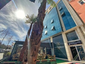 Front of property - Grand Kirşehir Otel (Kirsehir)