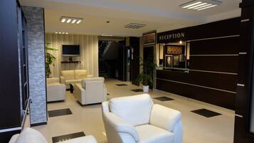 Zona de estar del vestíbulo