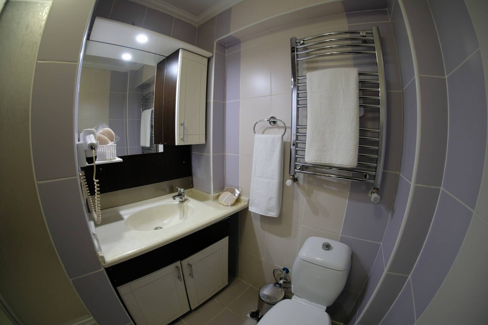 shower, free toiletries, hair dryer, slippers