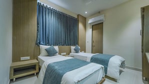 Business Double or Twin Room | In-room safe, desk, laptop workspace, free WiFi - Hotel New Empire (Ahmedabad)