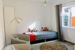 1 Schlafzimmer, Bügeleisen/Bügelbrett, kostenloses WLAN, Bettwäsche