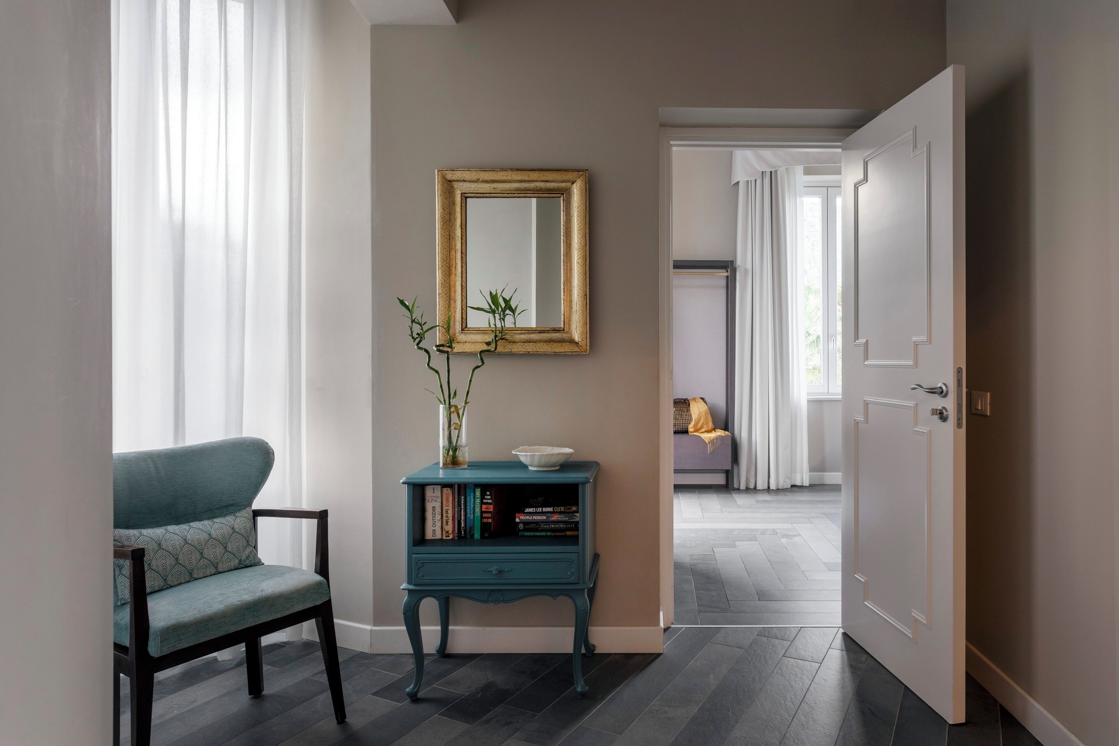 32–tuumainen taulutelevisio, jossa digitaalikanavat