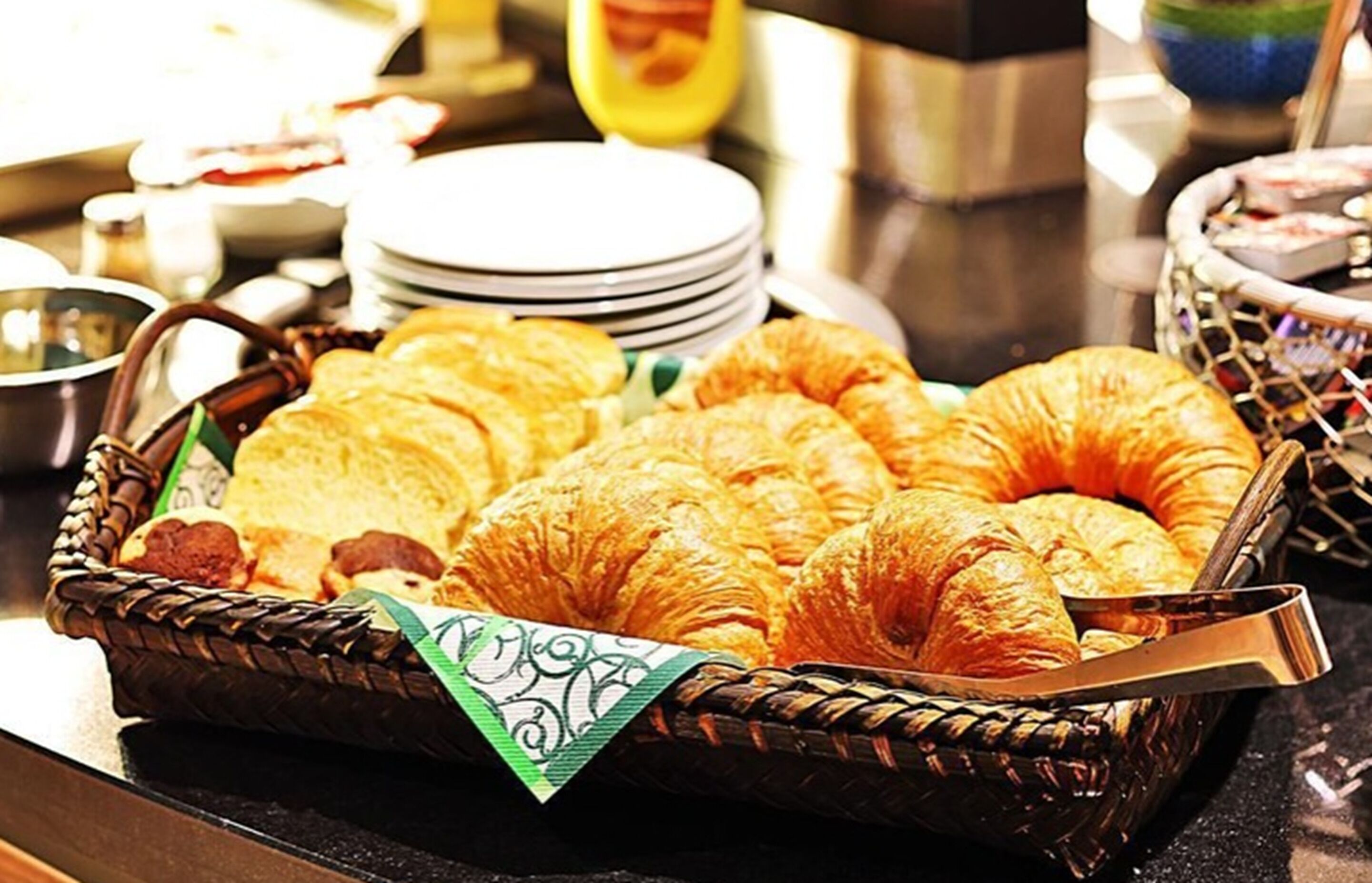 daily buffet breakfast (eur 5 per person)