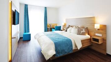 Habitación doble | Decoración individual, mobiliario individual, escritorio