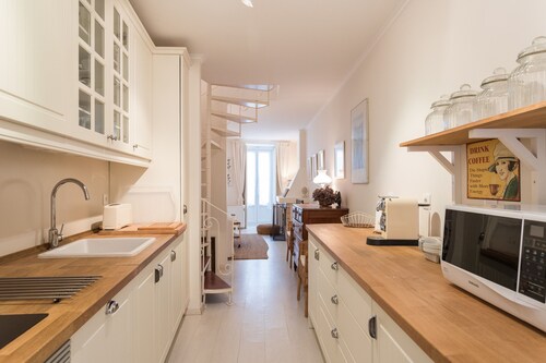 FLH Ericeira Charming House