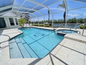 Uppvärmd pool