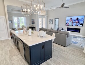 Interior - TOP FLORIDA's Villa Aruba (Cape Coral)