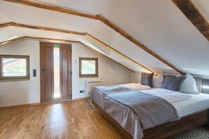 3 bedrooms, iron/ironing board, WiFi, bed sheets - House Kaja (Ližnjan)