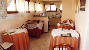 Daily self-service breakfast (EUR 5 per person)
