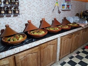 Food and drink - Kasbah Dar Bahnini (Skoura)