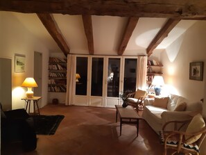 تلفزيون ذكي