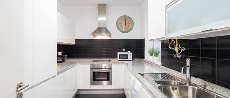 Fridge, microwave, oven, dishwasher