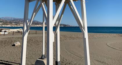 Casa Louisa, Holiday home and B&B near Malaga and the sea, with pool