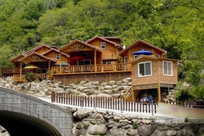 Exterior - New Healing Camp (Pocheon)