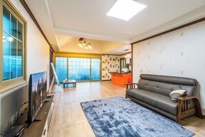 Habitació (annex) | Wifi gratuïta i roba de llit 