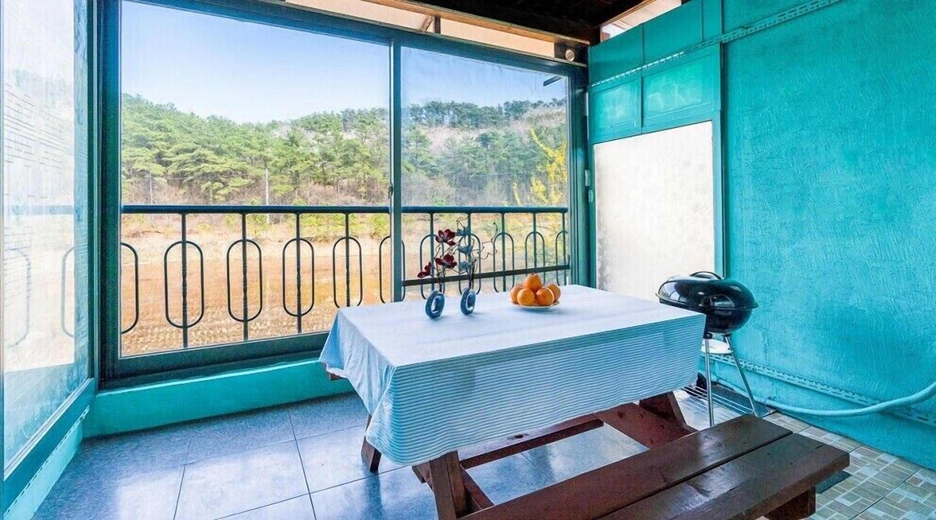 Room (Dream of Sea) | Free WiFi, bed sheets