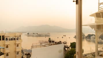 Vista al lago