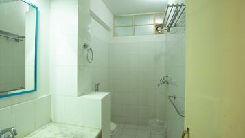 Bed in 4-Bed Female Dormitory Room | Bathroom | Bidet, towels