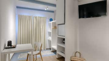 Tek Büyük Yataklı Oda | Kaliteli yatak takımı, minibar, odada kasa, ayrı ayrı dekore edilmiş