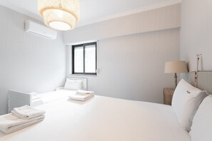 3 habitaciones, tabla de planchar con plancha y wifi gratis 