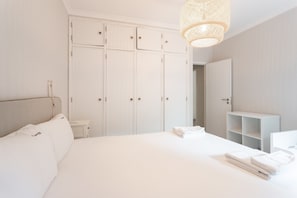 3 chambres, fer et planche Ă repasser, Wi-Fi gratuit, draps fournis