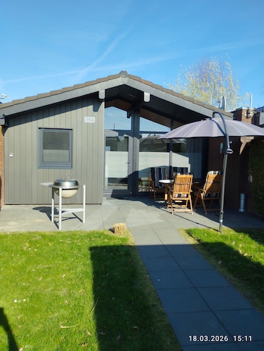 Holiday house Wilhelmine near the dike