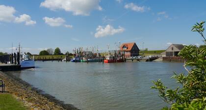 Holiday house Wilhelmine near the dike