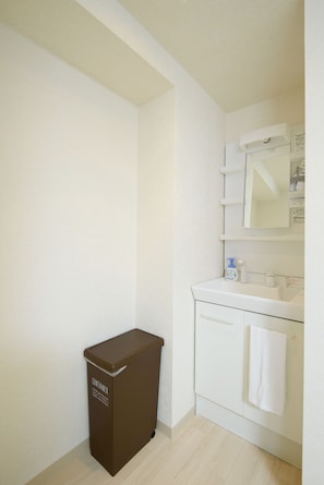 Condo (AM103) | Bathroom sink