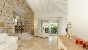 Unclassified image, 5 of 51, button - VILLA GELSOMINO, 500 meters from the sea with garden, private pool, and sea view (Castiadas)