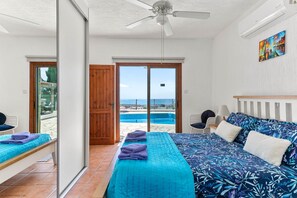 3 chambres, fer et planche à repasser, accès Internet, draps fournis