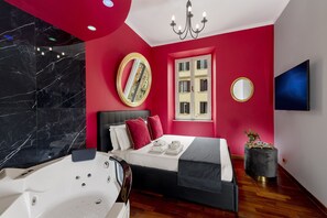 3 Schlafzimmer, Zimmersafe, Schreibtisch, Bügeleisen/Bügelbrett