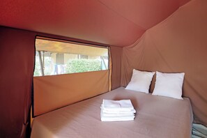 帐篷房 | 2 多间卧室、特色装修、特色家居