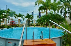 Outdoor pool - Hotel Casablanca Chipipe (Salinas)