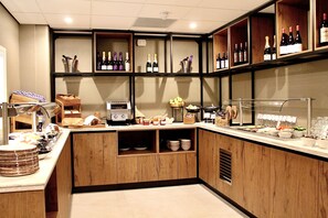 Petit déjeuner buffet