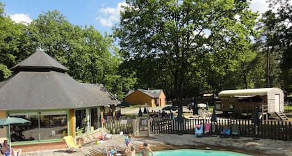 Huttopia Lac de Sillé