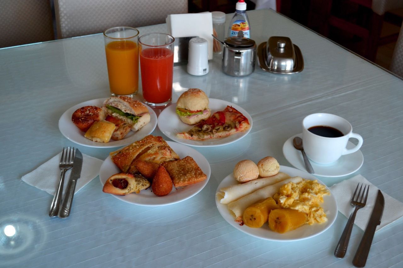 free daily continental breakfast