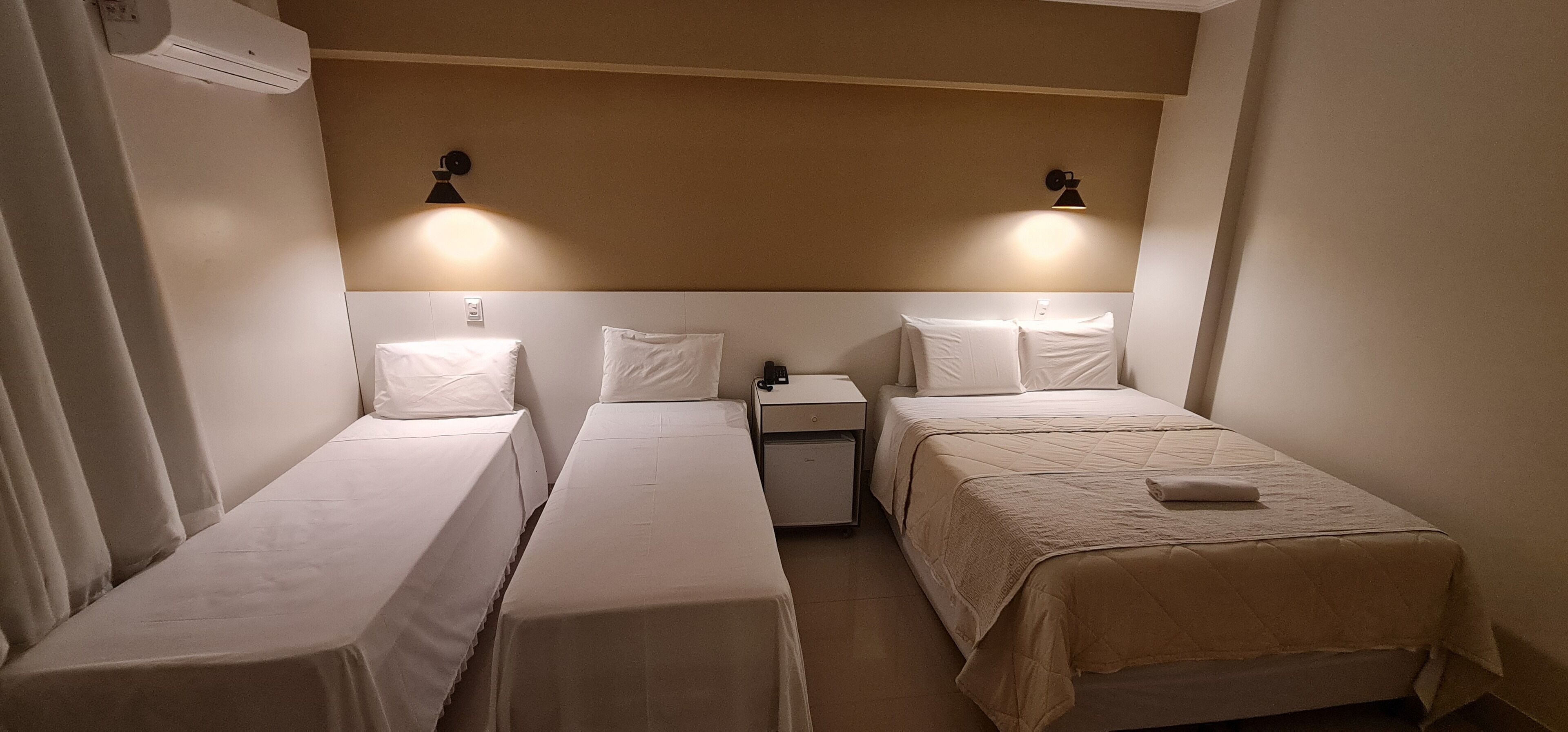 deluxe quadruple room | 1 bedroom, minibar, desk, laptop workspace