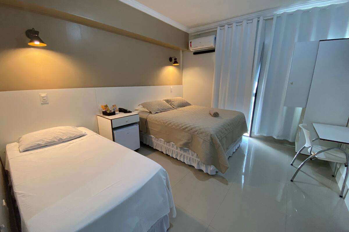 1 bedroom, minibar, desk, laptop workspace