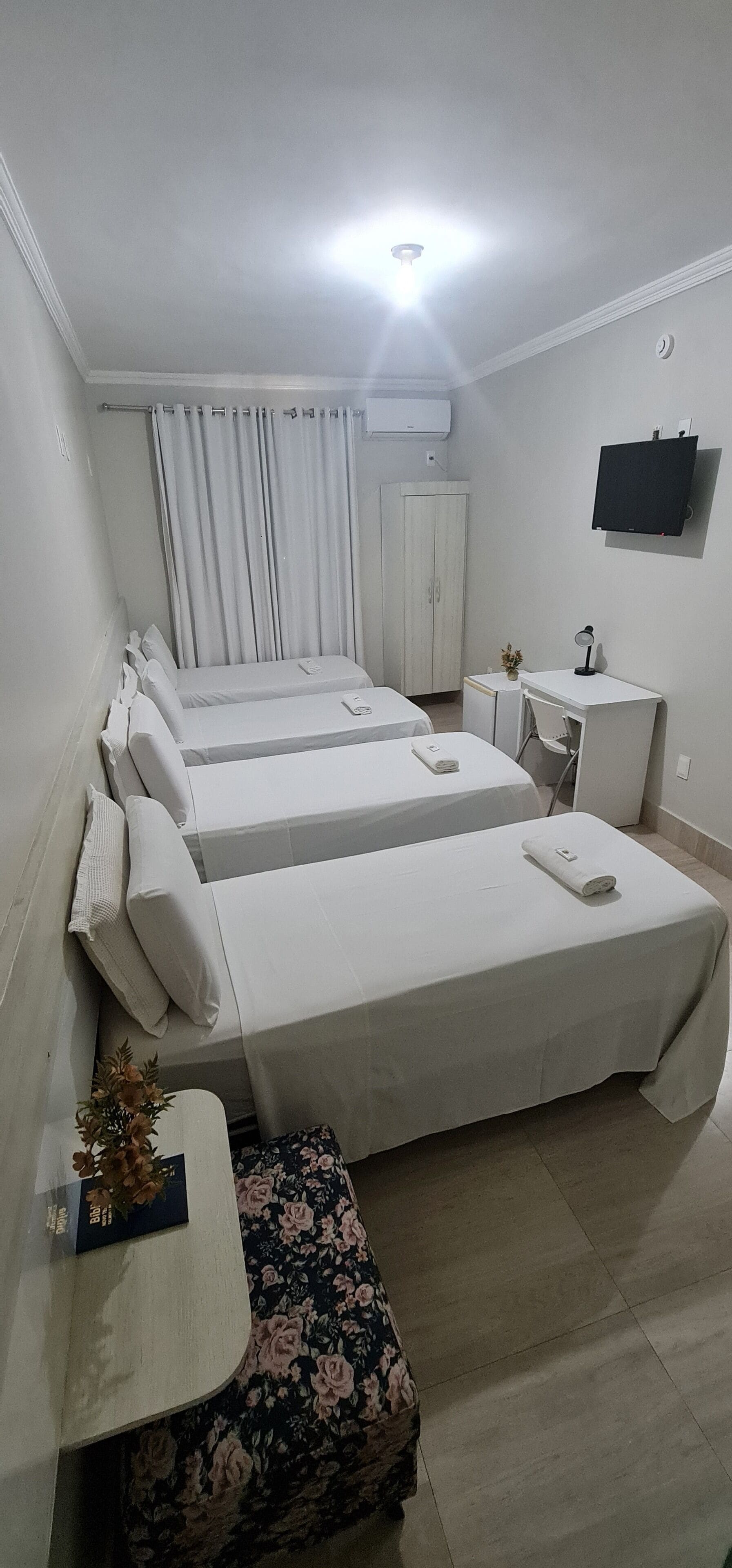 deluxe quadruple room | 1 bedroom, minibar, desk, laptop workspace