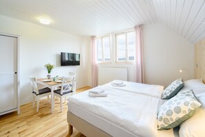 Apartment 5 - Lake View | Kostenlose Babybetten, kostenloses WLAN