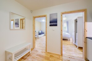 Apartment 2 - Church View | Free cribs/infant beds, free WiFi